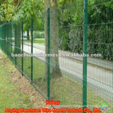 Dip coating welded triangular bending wire mesh fence